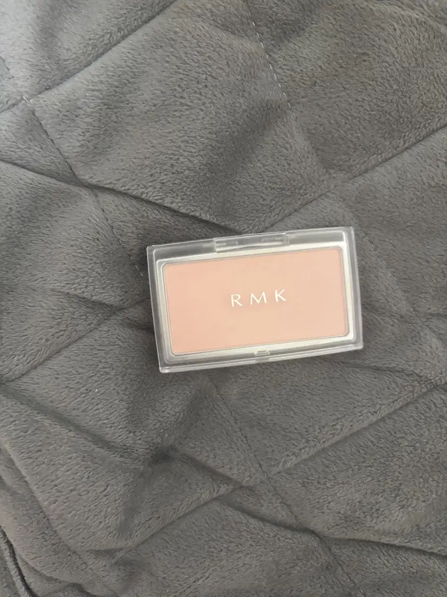 rmk 페일핑크 블러셔